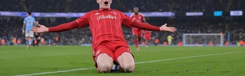 世界杯官网app下载手机版-看人真准！曼城主场痛失好局仍有收获 心仪悍腰完美通过“面试”