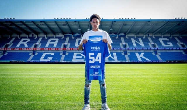 世界杯比赛直播地址-记者：巴萨有意签下18岁亨克青年队中卫，双方已接近达成协议