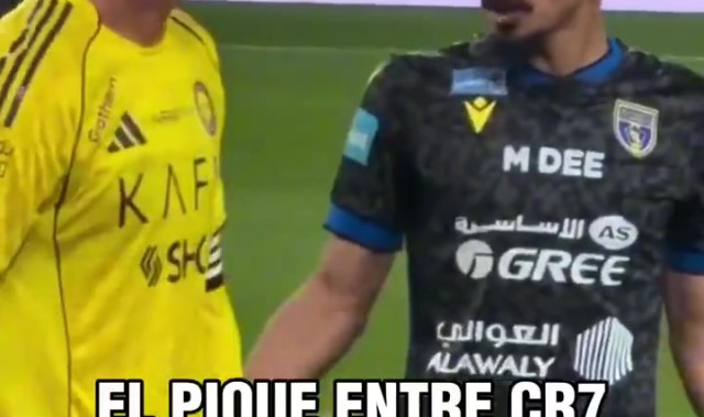 世界杯官方直播软件下载-C罗与贴防他的后卫发生口角，厉声告诉对方：别碰我