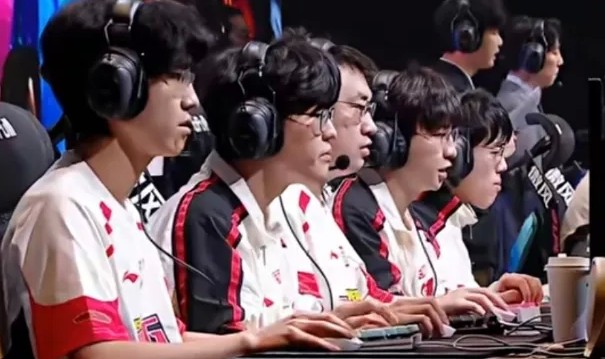 世界杯官网app下载手机版-3-1战胜AL败者组更进一步，今晚的WBG表现的怎么样？