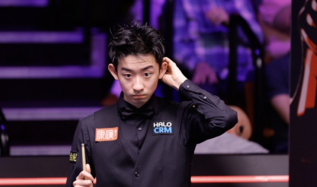 世界杯官方直播软件下载-22岁吴宜泽鏖战24局 0胜6负后首胜42岁塞尔比 13-11首进8强创历史